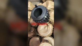 چرخ دنده میتسوبیشی مونترو میل لنگ MD184894